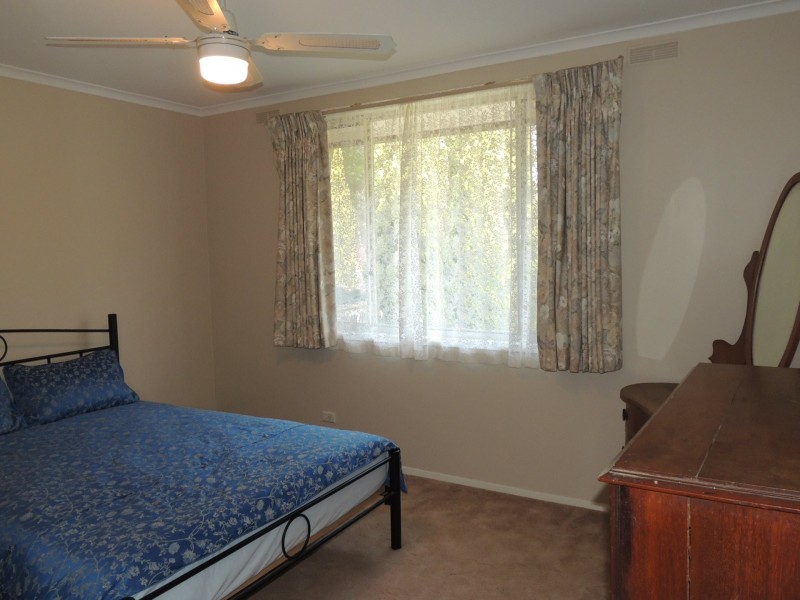 25 Marraboor Street, Swan Hill VIC 3585