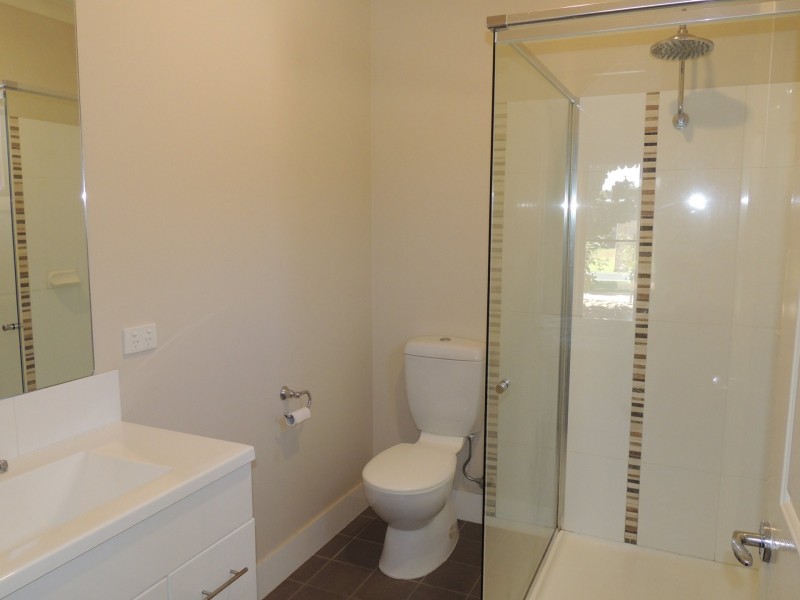 6 Hakea Street, Swan Hill VIC 3585