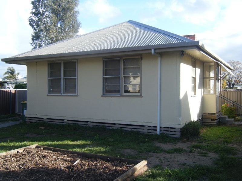 7 Murrull Avenue, Swan Hill VIC 3585