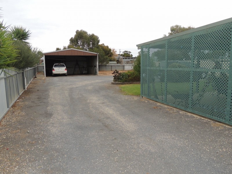 6 Ashton Street, Swan Hill VIC 3585