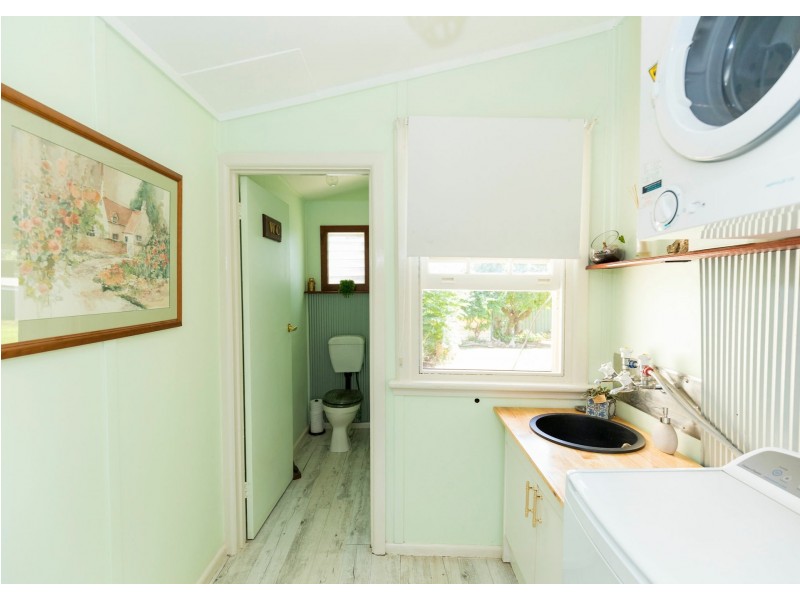 11 School Hill Road, Nyah VIC 3594