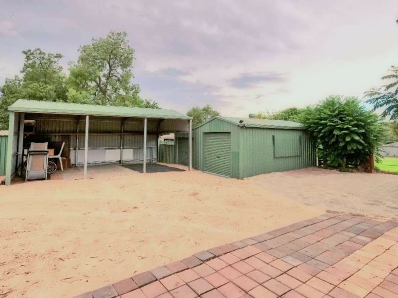 11 School Hill Road, Nyah VIC 3594