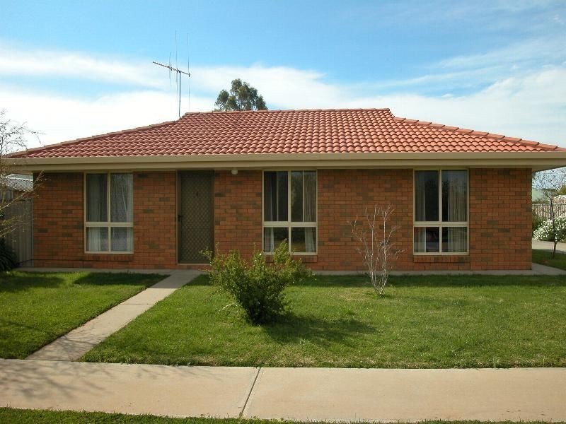 1/10 Foster Street, Swan Hill VIC 3585