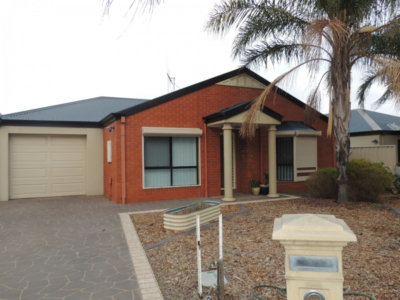 7 Betts Court, Swan Hill VIC 3585