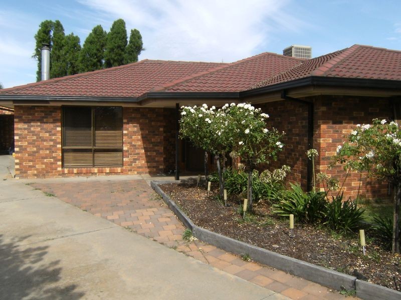 20 Cobham Avenue, Swan Hill VIC 3585
