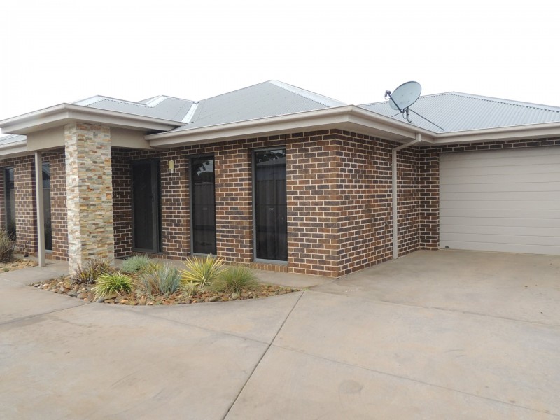 Unit 2/365 Beveridge Street, Swan Hill VIC 3585