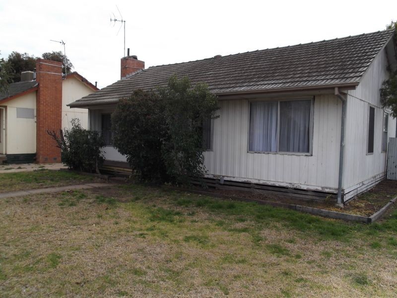 2 Mulbar Street, Swan Hill VIC 3585