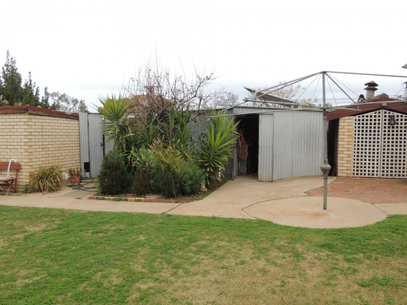 20 Howard Street, Sea Lake VIC 3533