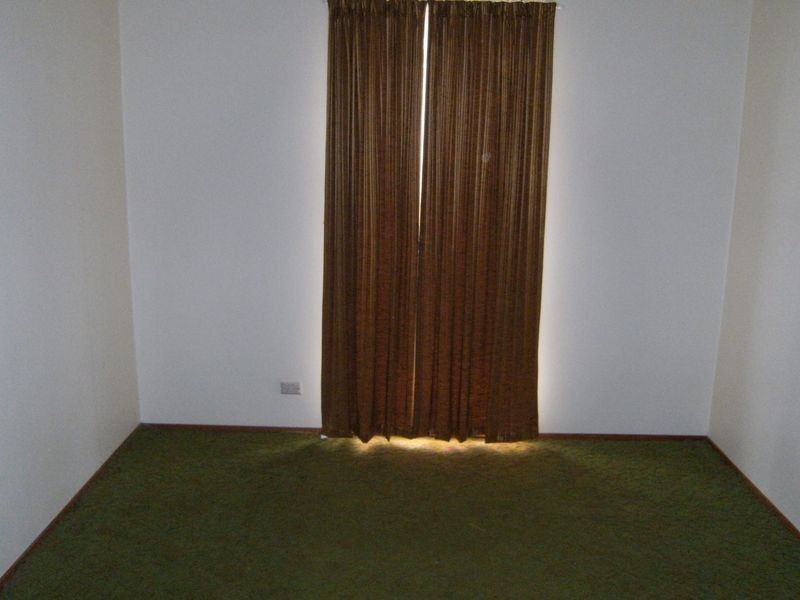 15 Bruton Grove, Swan Hill VIC 3585