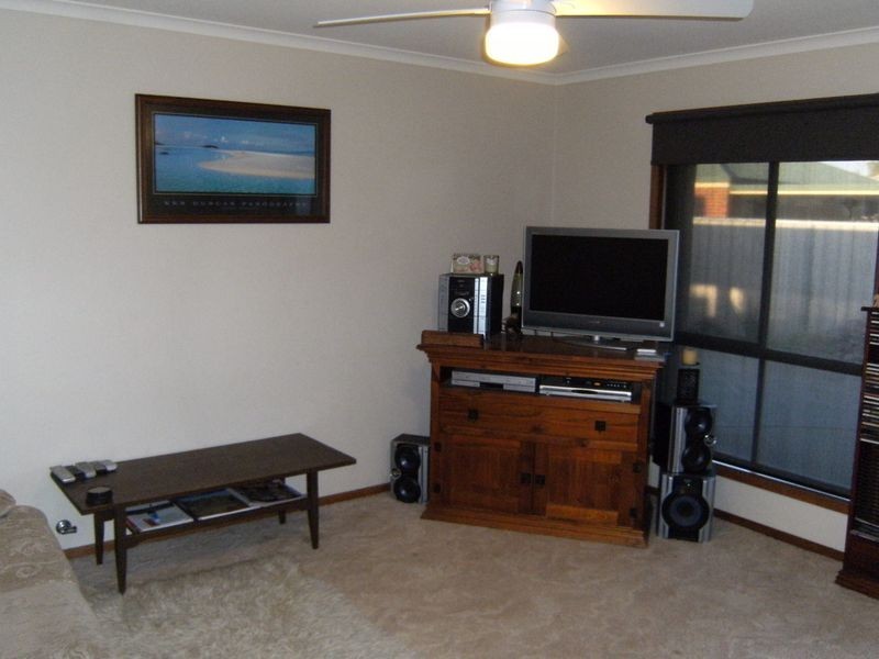 2/11 Foster Street, Swan Hill VIC 3585