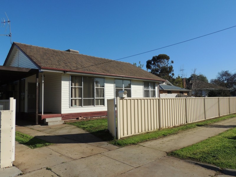 22 Cadell Street, Swan Hill VIC 3585