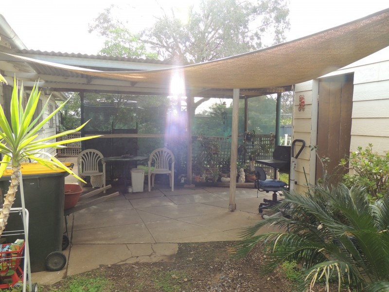 33 Railway Avenue, Sea Lake VIC 3533