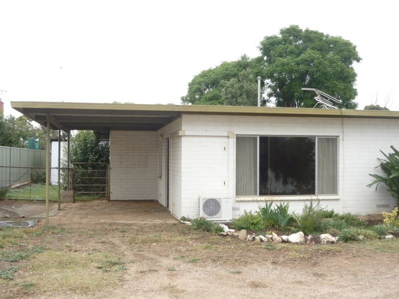 2/123 Murray Valley Highway, Lake Boga VIC 3584