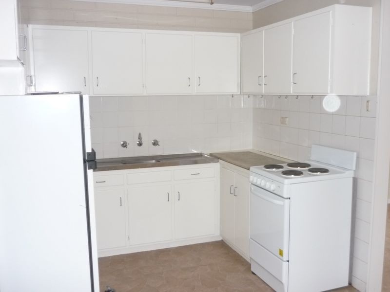 2/123 Murray Valley Highway, Lake Boga VIC 3584