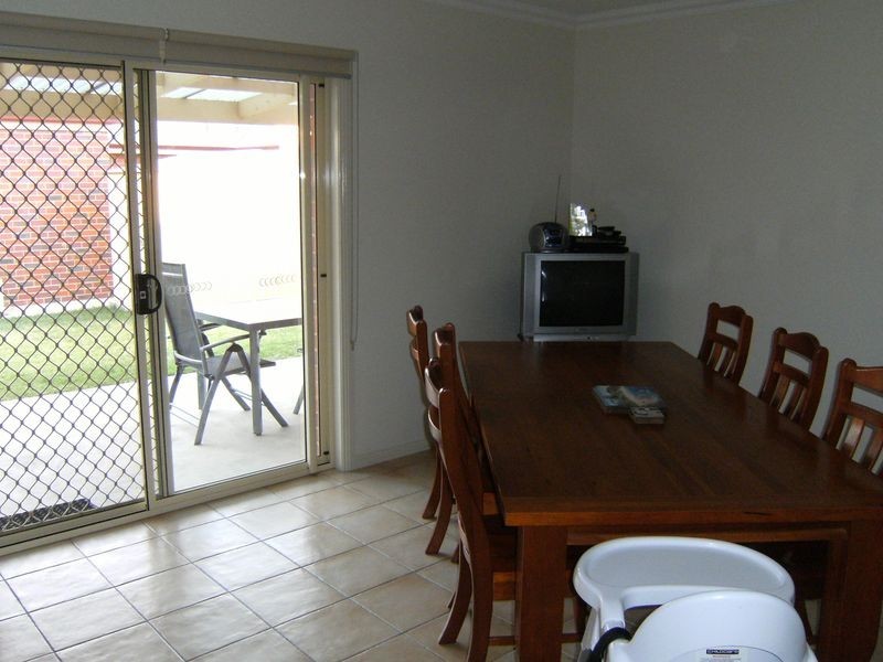 2/13 Melis Court, Swan Hill VIC 3585