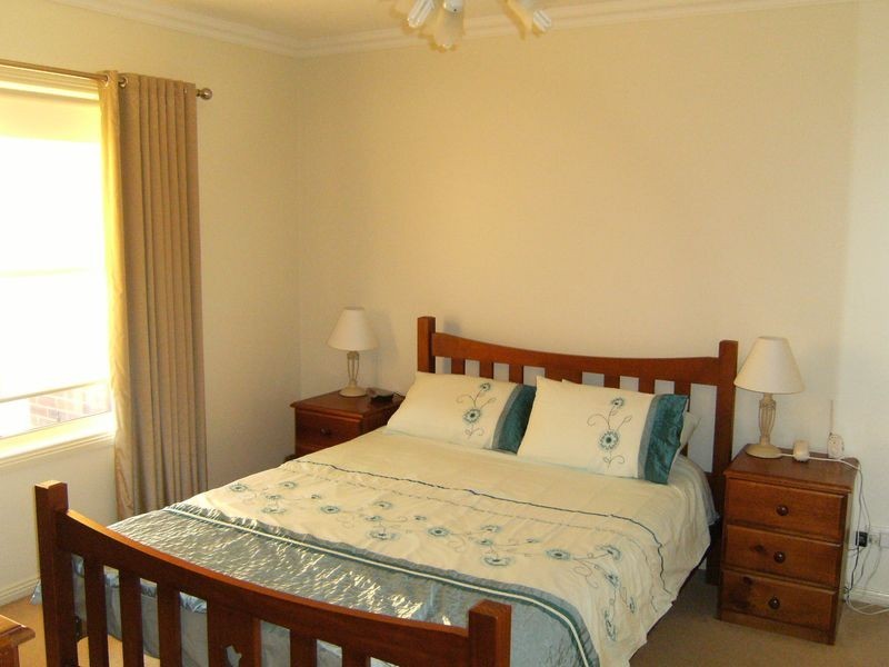 2/13 Melis Court, Swan Hill VIC 3585