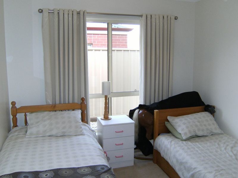 2/13 Melis Court, Swan Hill VIC 3585