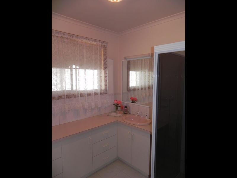 26A Wilkins Grove, Swan Hill VIC 3585