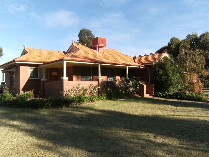 1047 Pental Island Road, Swan Hill VIC 3585