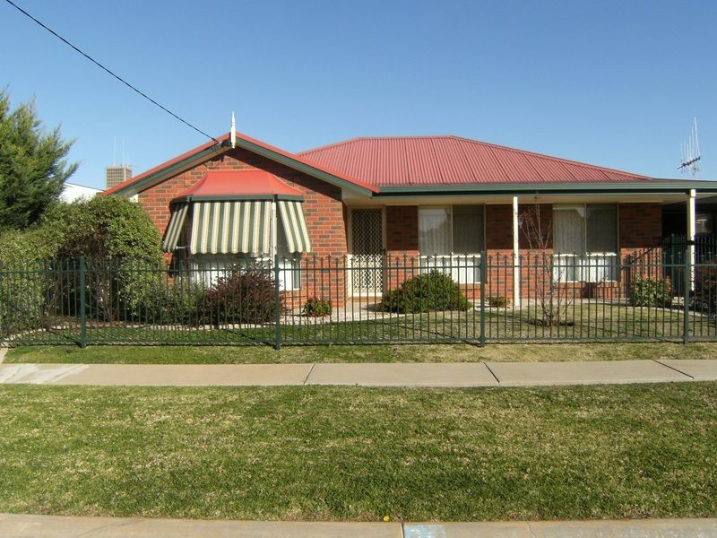 33 Nowie Street, Swan Hill VIC 3585