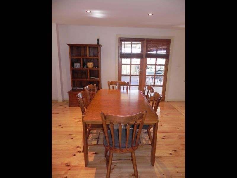 53 Stradbroke Avenue, Swan Hill VIC 3585