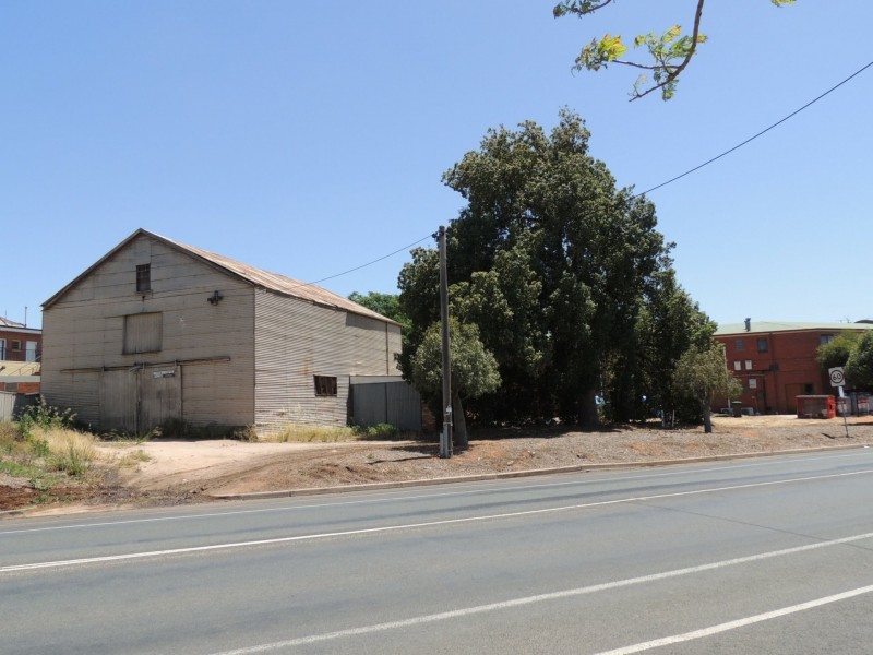 174-176 Curlewis Street, Swan Hill VIC 3585
