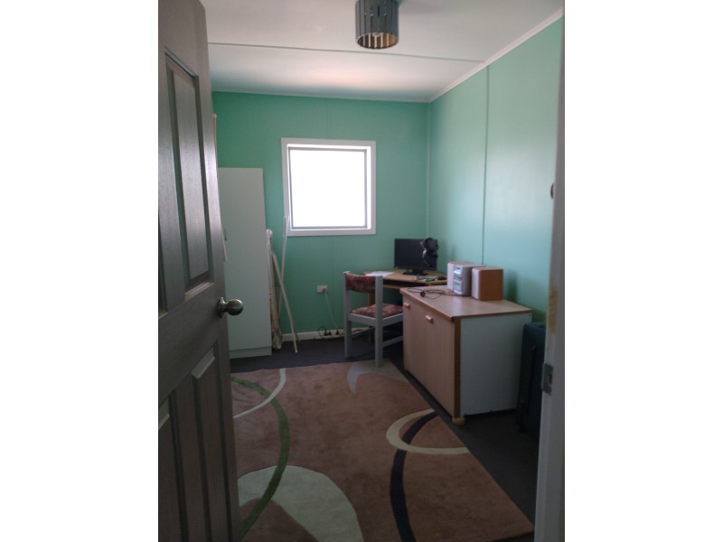 42 Sutcliff Street, Sea Lake VIC 3533