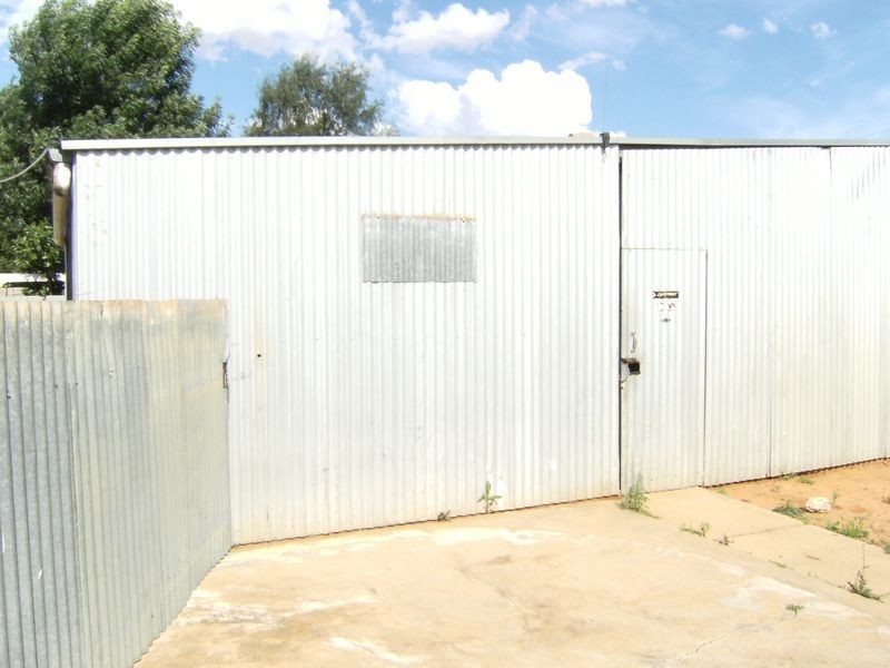 67 Cadell Street, Tooleybuc NSW 2736