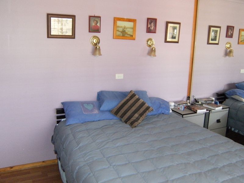 3 Makepeace Street, Swan Hill VIC 3585