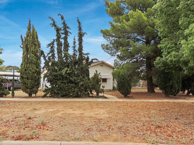 6 Brown Street, Swan Hill VIC 3585