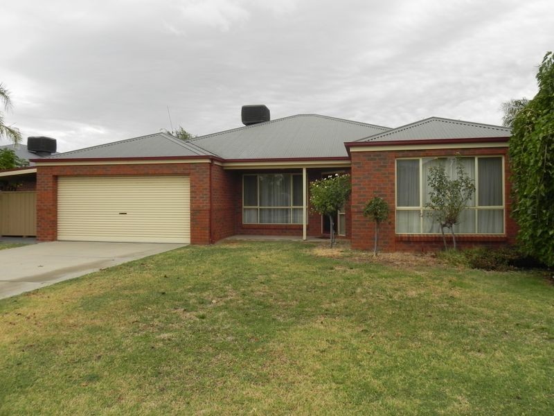 15 Adams Road, Swan Hill VIC 3585