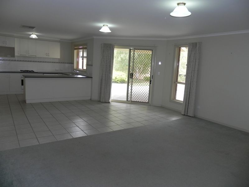 15 Adams Road, Swan Hill VIC 3585