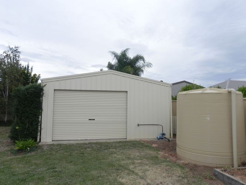 15 Adams Road, Swan Hill VIC 3585