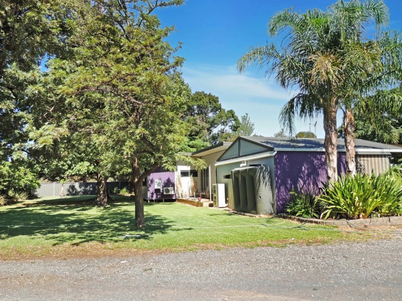 803 Murray Valley Highway, Swan Hill VIC 3585