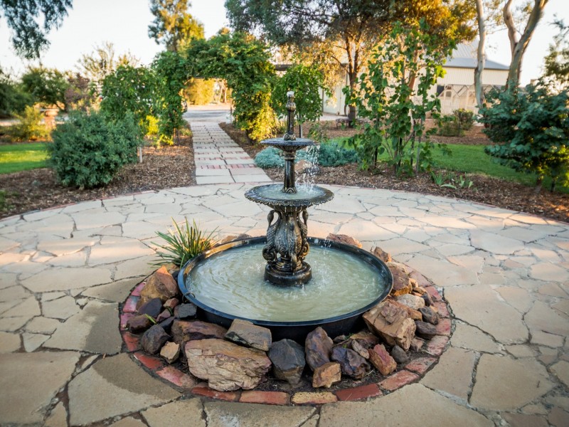 41 Prince Road, Swan Hill VIC 3585