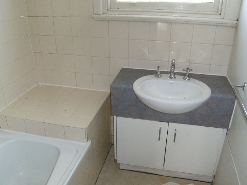 10 Mundle Avenue, Swan Hill VIC 3585