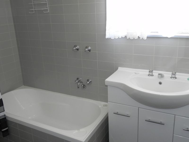 9 Eyre Court, Swan Hill VIC 3585