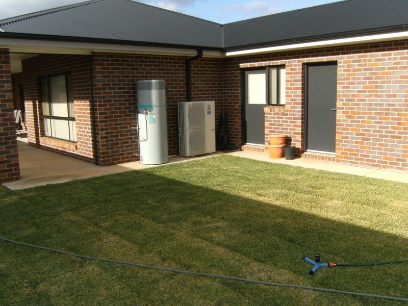 6 Heath Lane, Swan Hill VIC 3585