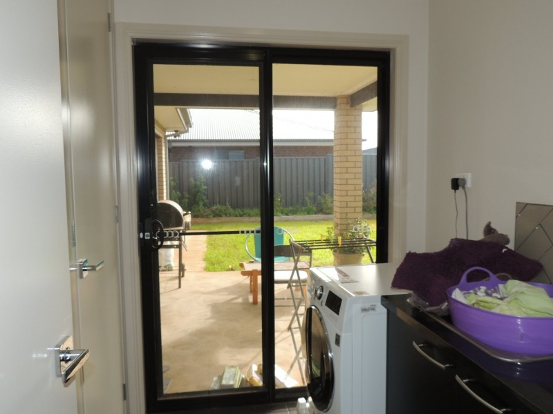 12 Sandalwood Avenue, Swan Hill VIC 3585