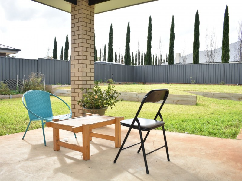 12 Sandalwood Avenue, Swan Hill VIC 3585