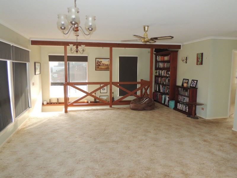 391 Lakeside Drive, Lake Boga VIC 3584