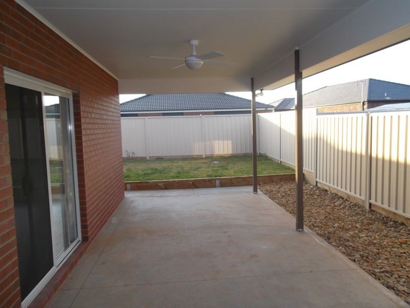 40 Boree Drive, Swan Hill VIC 3585