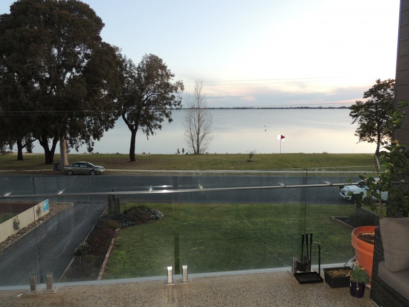 383 Lakeside Drive, Lake Boga VIC 3584