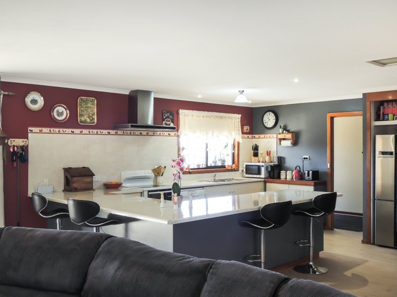 41 Murray Street, Lake Boga VIC 3584