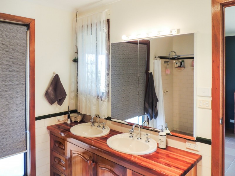 41 Murray Street, Lake Boga VIC 3584