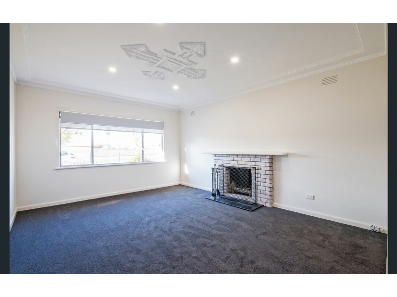 176 Stradbroke Avenue, Swan Hill VIC 3585