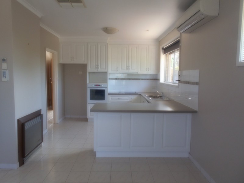 12 Parnee Street, Swan Hill VIC 3585