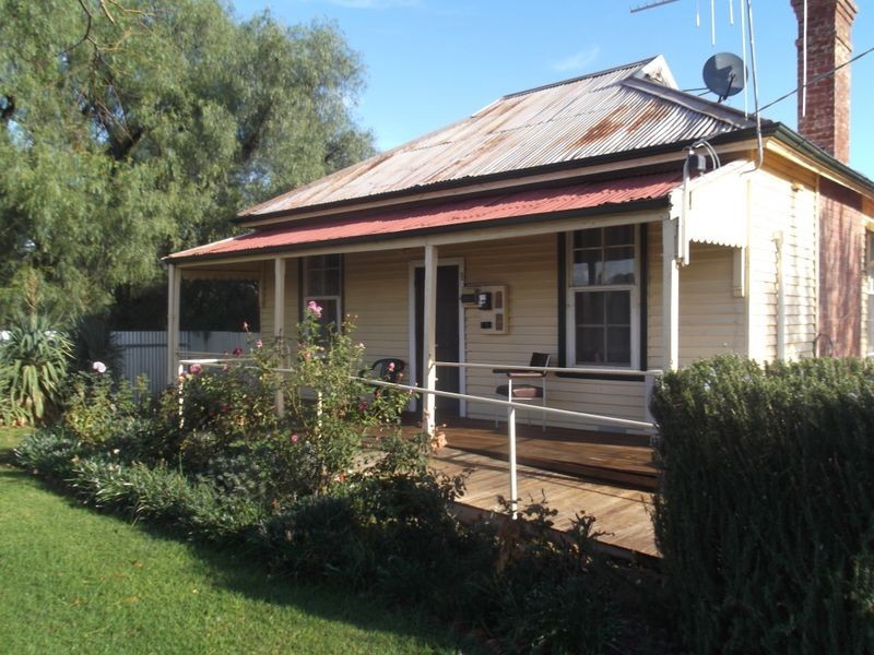 52 Birdwood Avenue, Nyah West VIC 3595