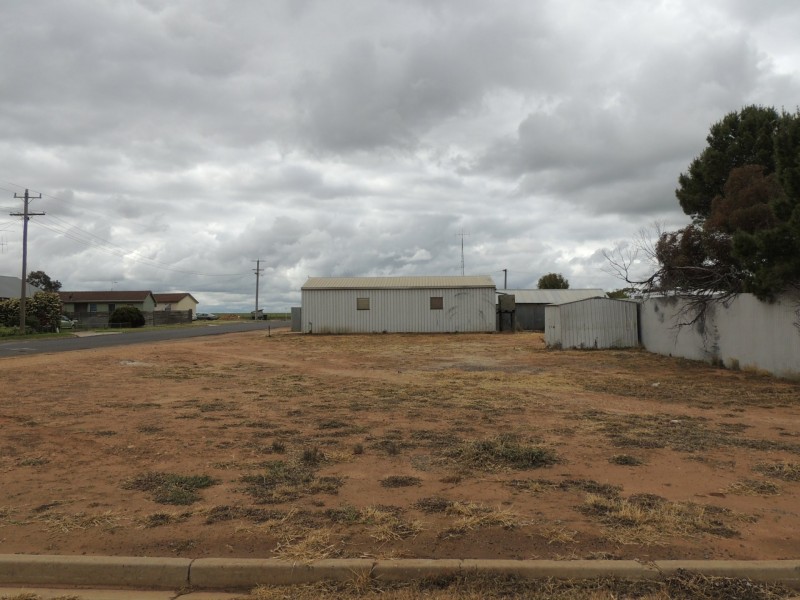 138 Sutcliff Street, Sea Lake VIC 3533