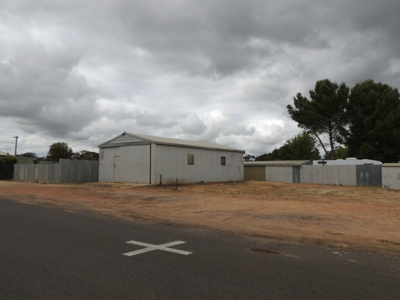 138 Sutcliff Street, Sea Lake VIC 3533